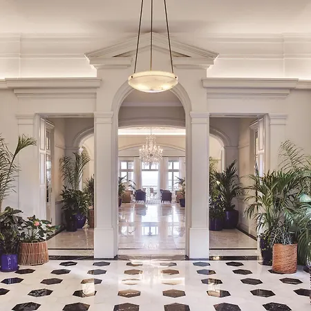 Отель Reid's Palace, A Belmond Hotel, Madeira Фуншал